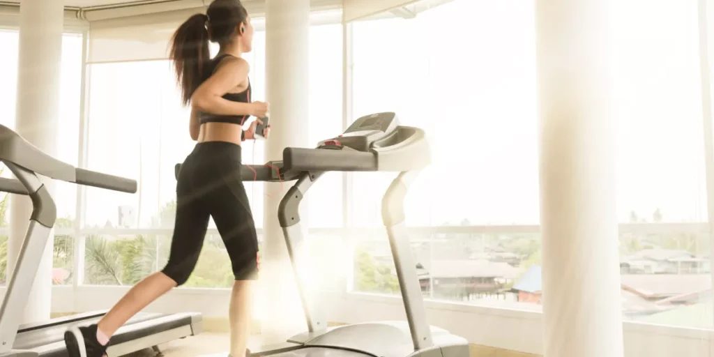 How Does Running Help With Weight Loss? How Does Running Help With Weight Loss?